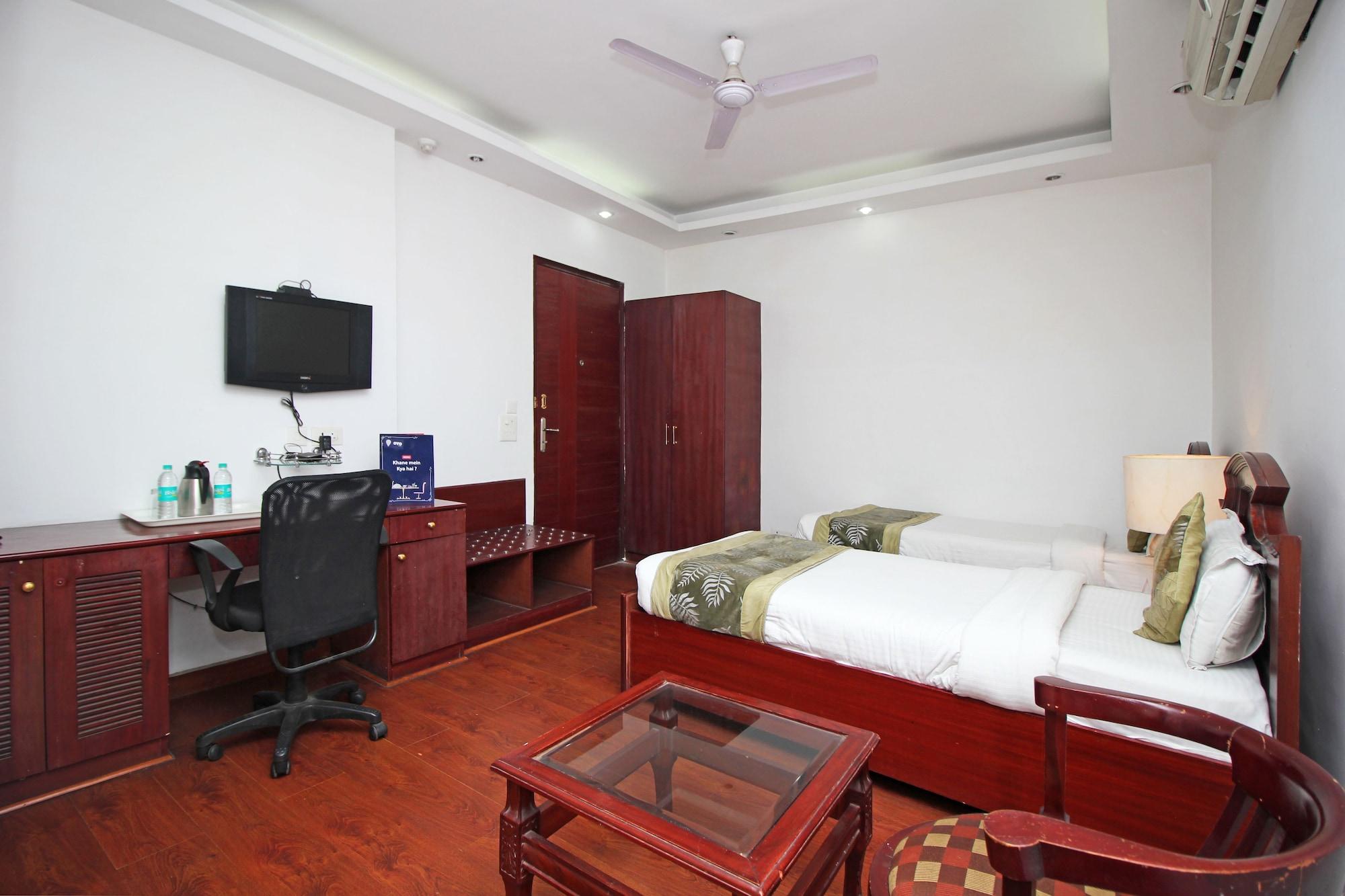 Oyo 367 Hotel Forest Green Nueva Delhi Exterior foto