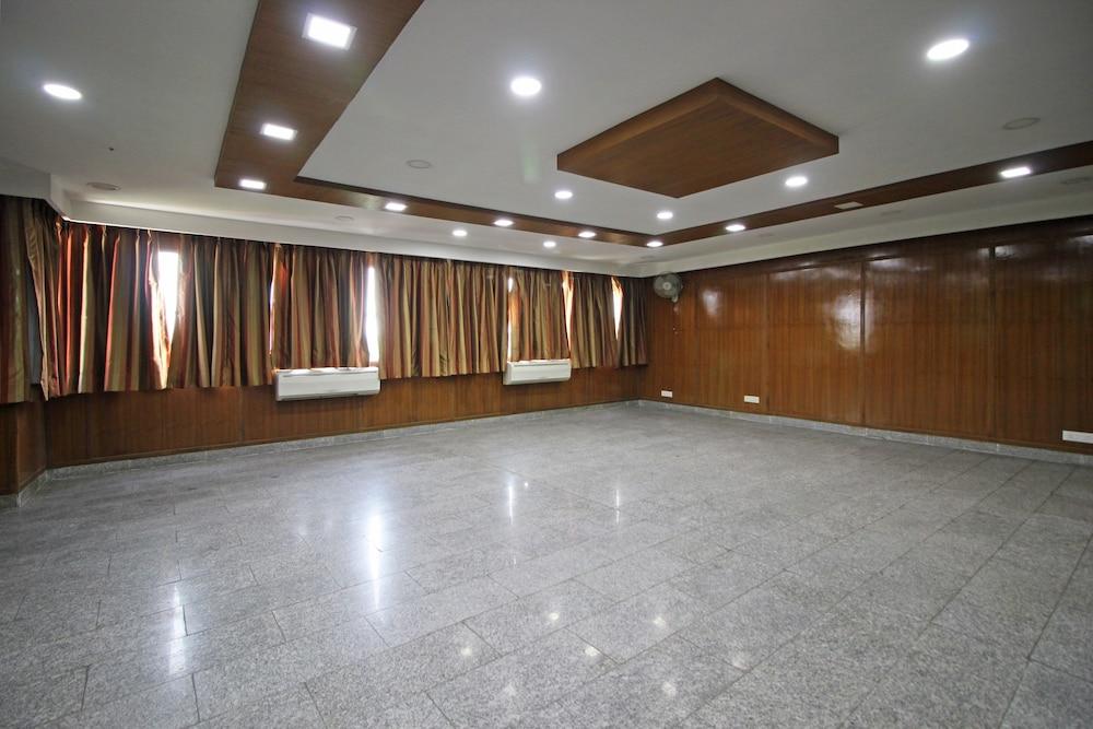 Oyo 367 Hotel Forest Green Nueva Delhi Exterior foto
