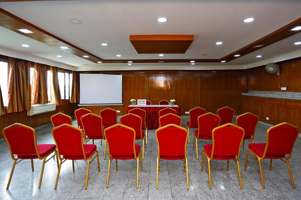 Oyo 367 Hotel Forest Green Nueva Delhi Exterior foto