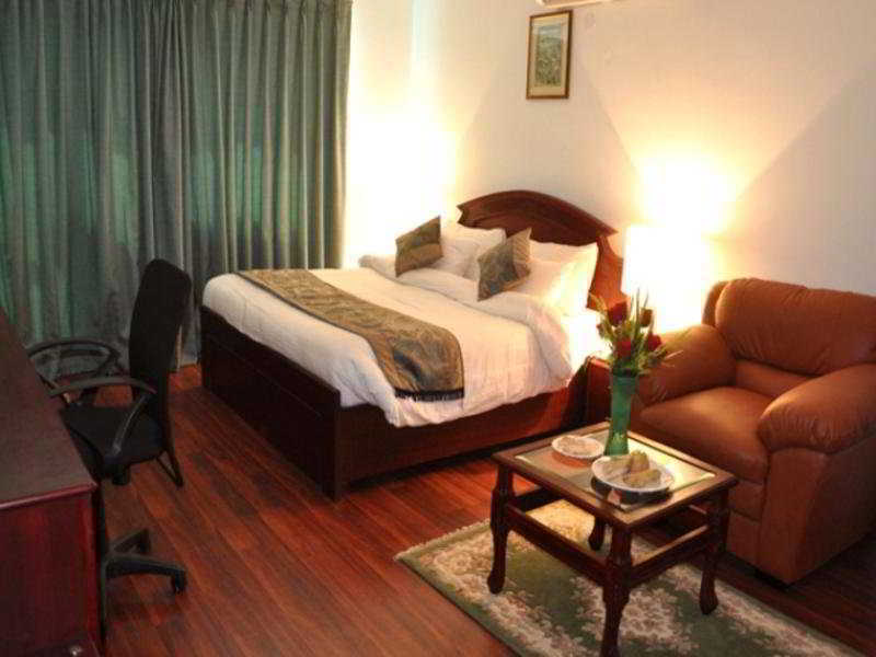 Oyo 367 Hotel Forest Green Nueva Delhi Exterior foto